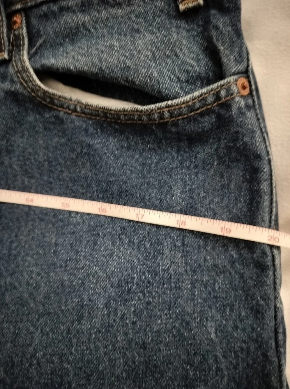 Levi’s 505 Regular Straight Fit Denim Jeans Red Tab Men’s 34x32 Fit (VTG 36x32) - Picture 6 of 17